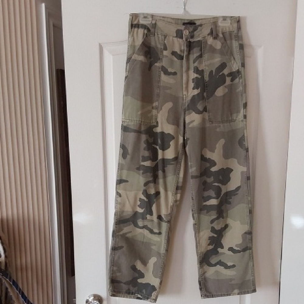 Topshop Camouflage Print Trousers
